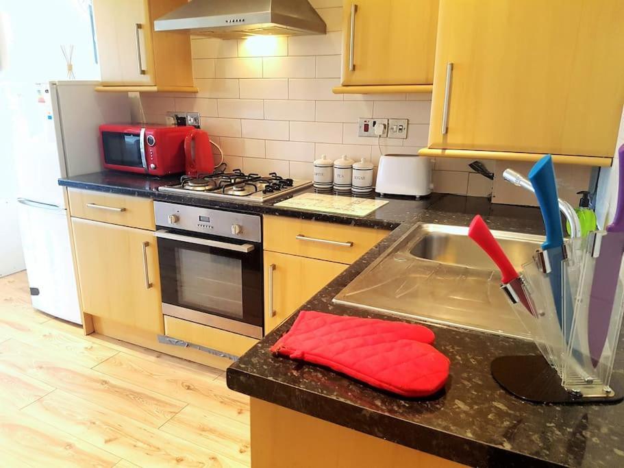 Comfortable Studio Flat Near Central لندن المظهر الخارجي الصورة